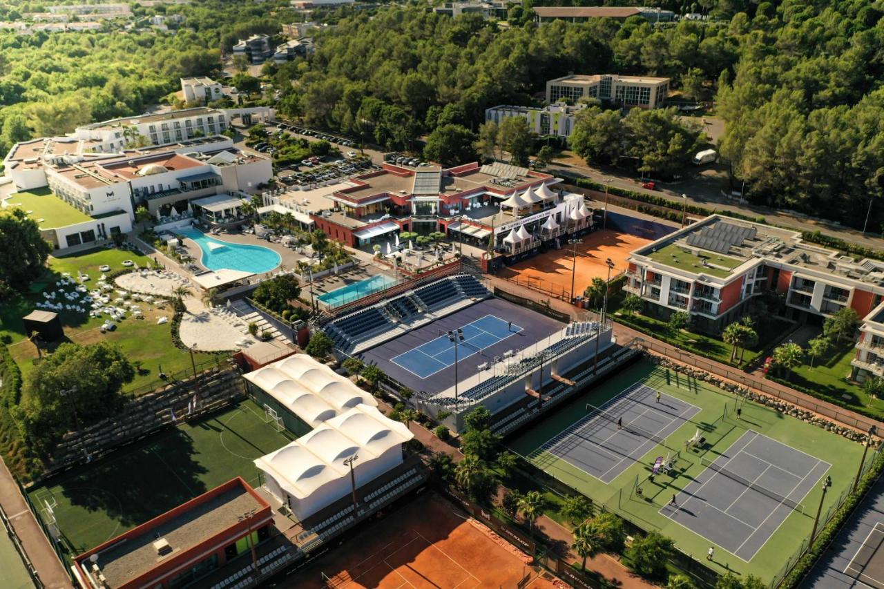 Mouratoglou Hotel & Resort Biot Buitenkant foto