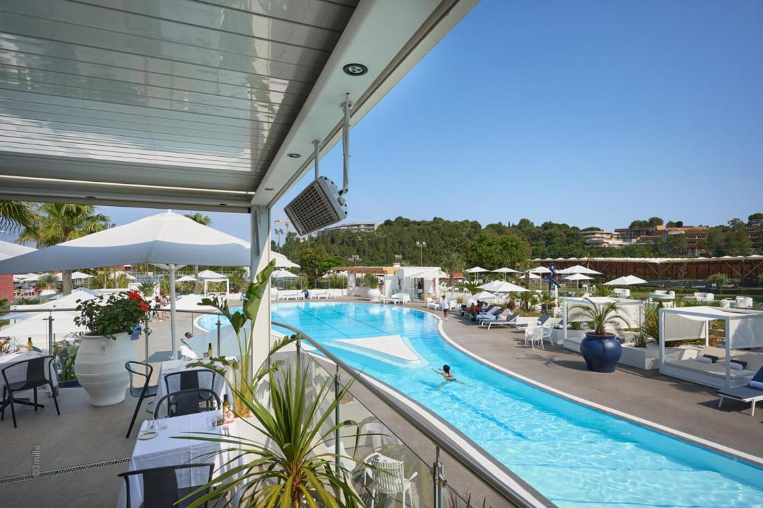 Mouratoglou Hotel & Resort Biot Buitenkant foto